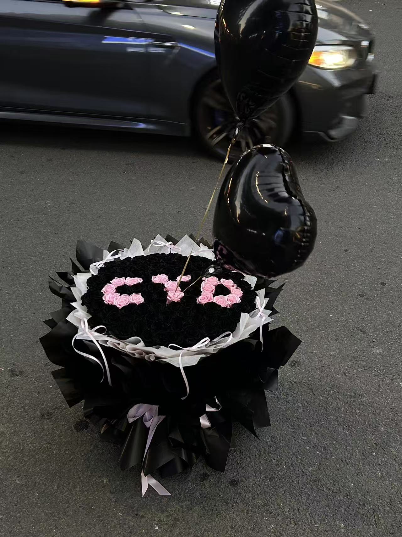 Eternal Secret Personalized Black & Pink Rose Bouquet