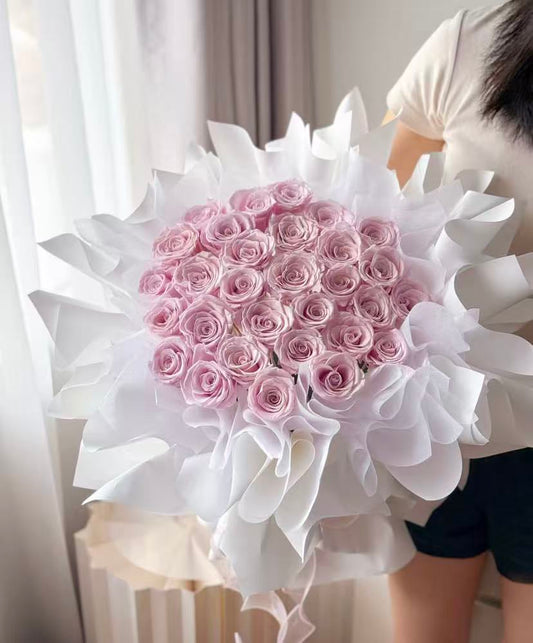 Pink Rose Bouquet - Hand-Tied Luxury Flowers for Birthday, Anniversary - Gift for Her