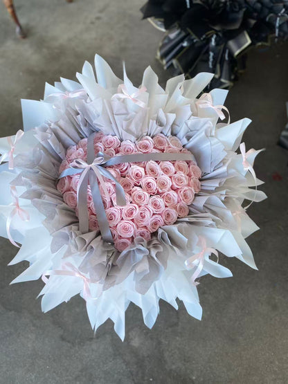 Pink Preserved Rose Bouquet – Luxury Eternal Roses Gift